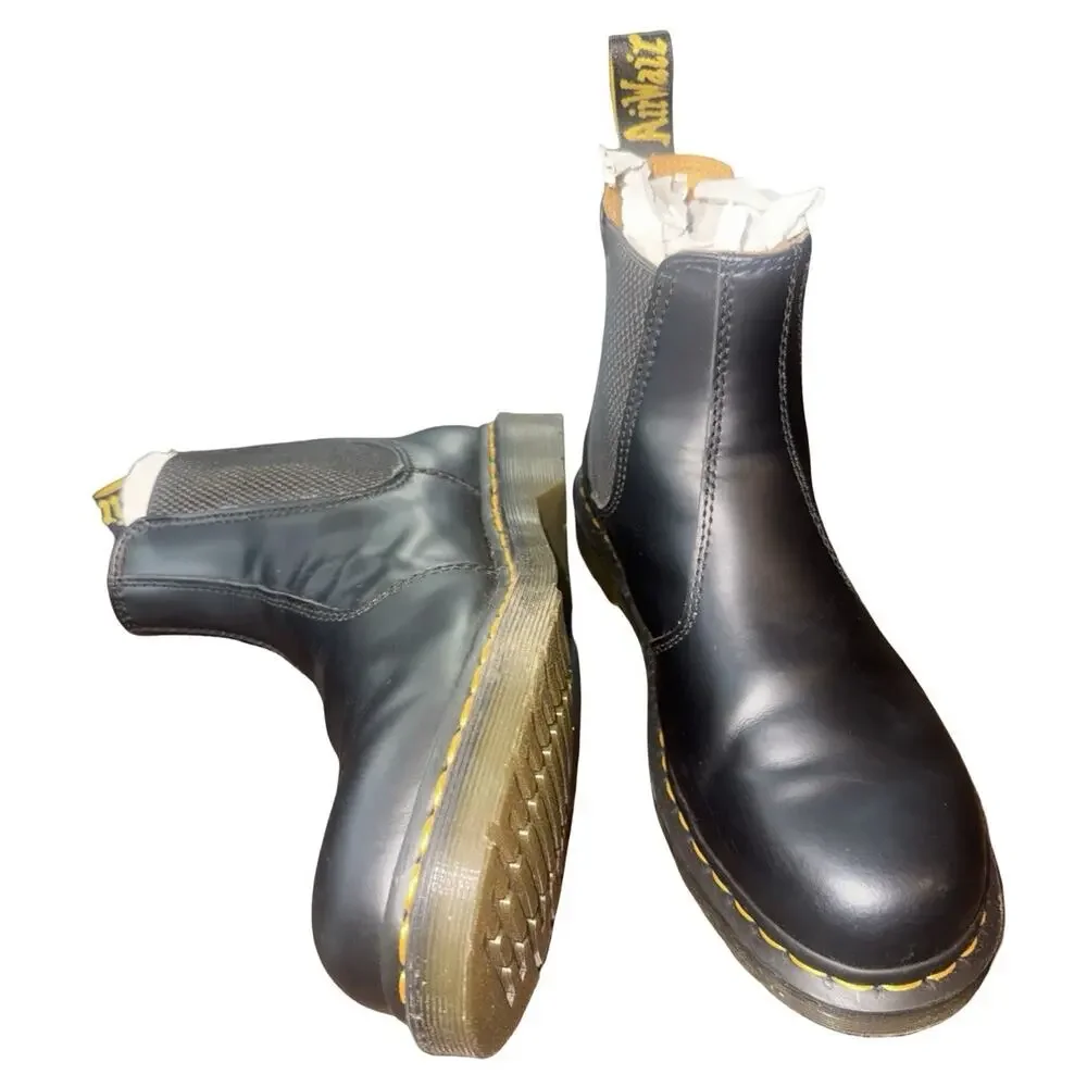 Dr. Martens 2976‎ YS Chelsea Boots Black Smooth Leather US Men’s 9 Women’s 10
